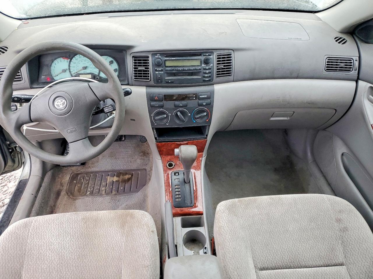 2003 TOYOTA COROLLA CE photo 8