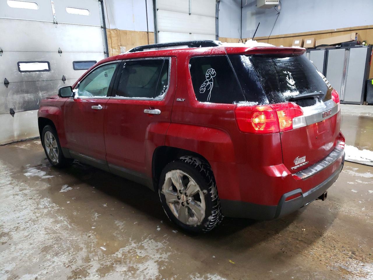 2015 GMC TERRAIN SLT photo 2