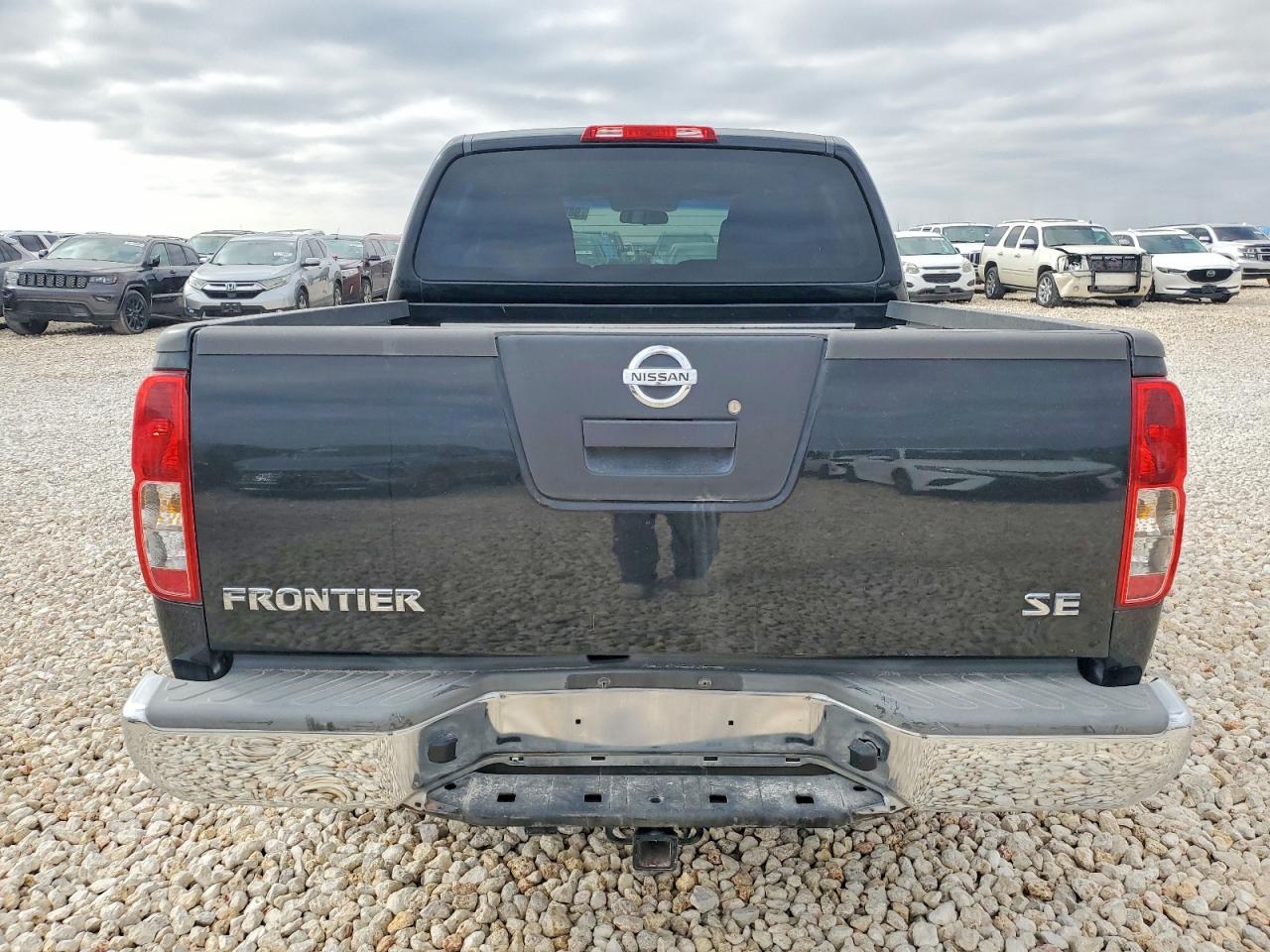 2010 NISSAN FRONTIER CREW CAB SE photo 6