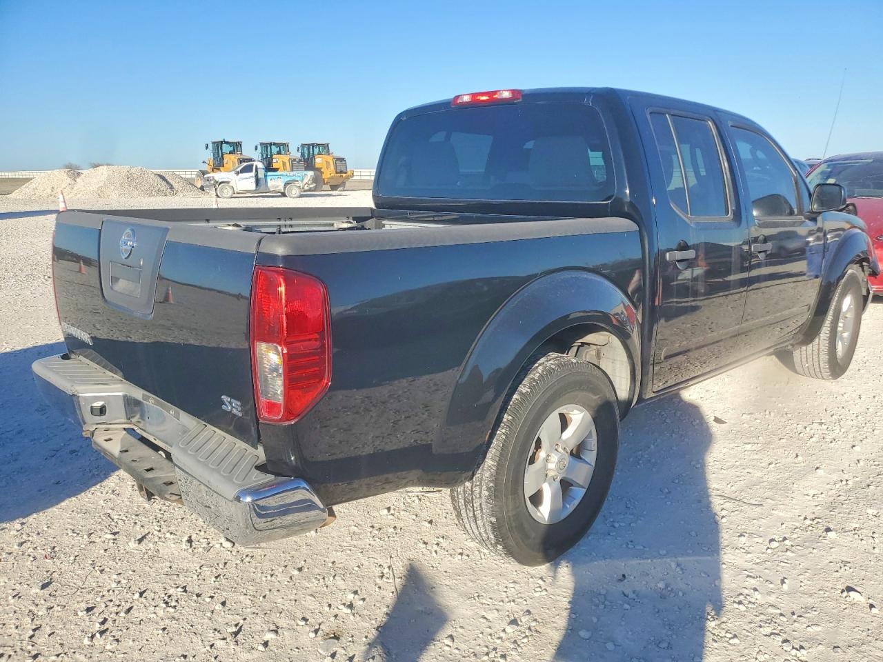 2010 NISSAN FRONTIER CREW CAB SE photo 3
