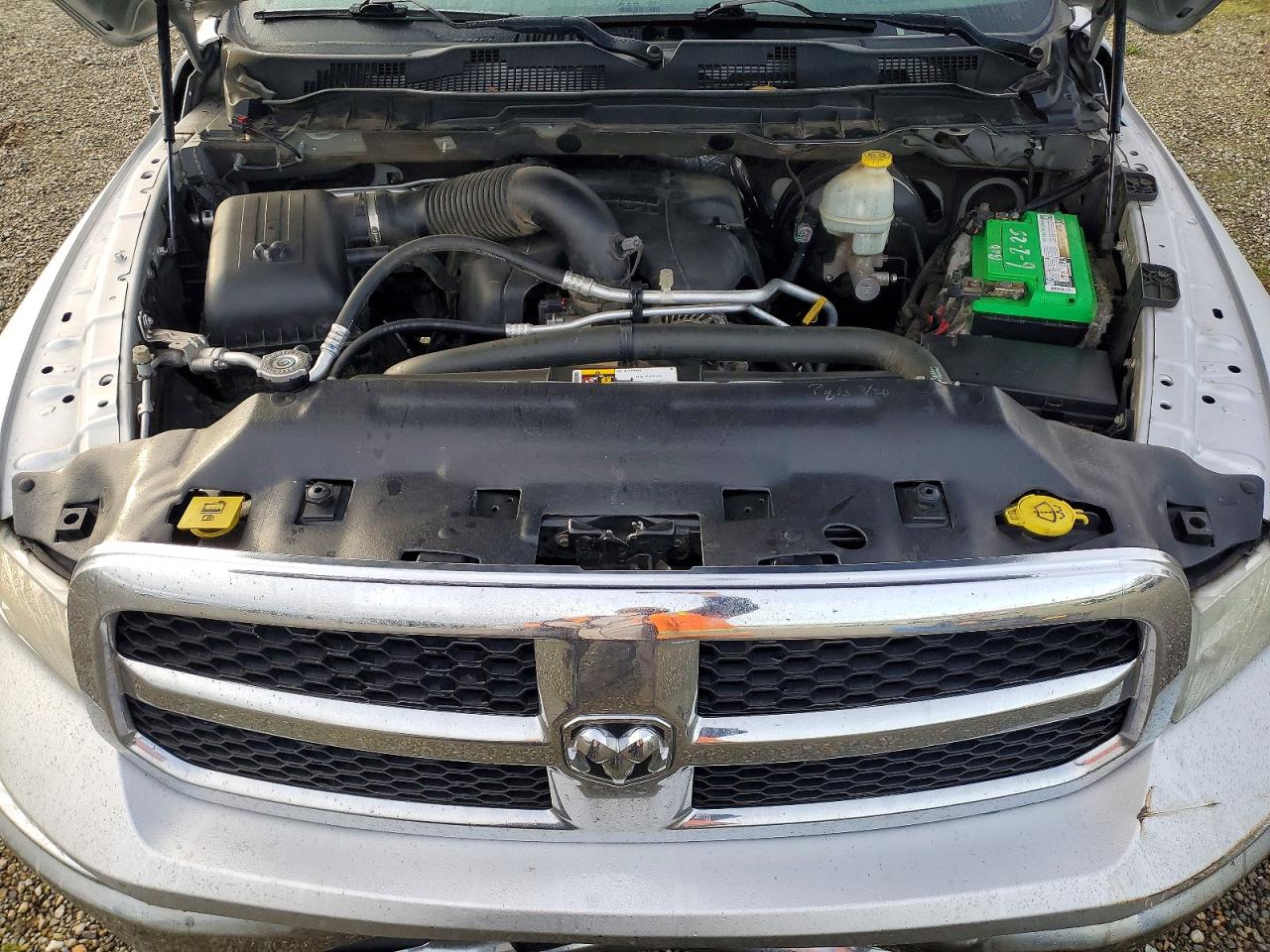 2014 RAM 1500 SLT photo 11