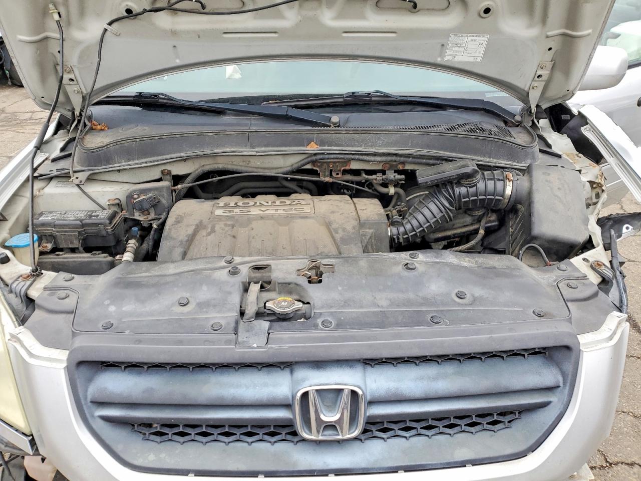 2005 HONDA PILOT EX photo 12