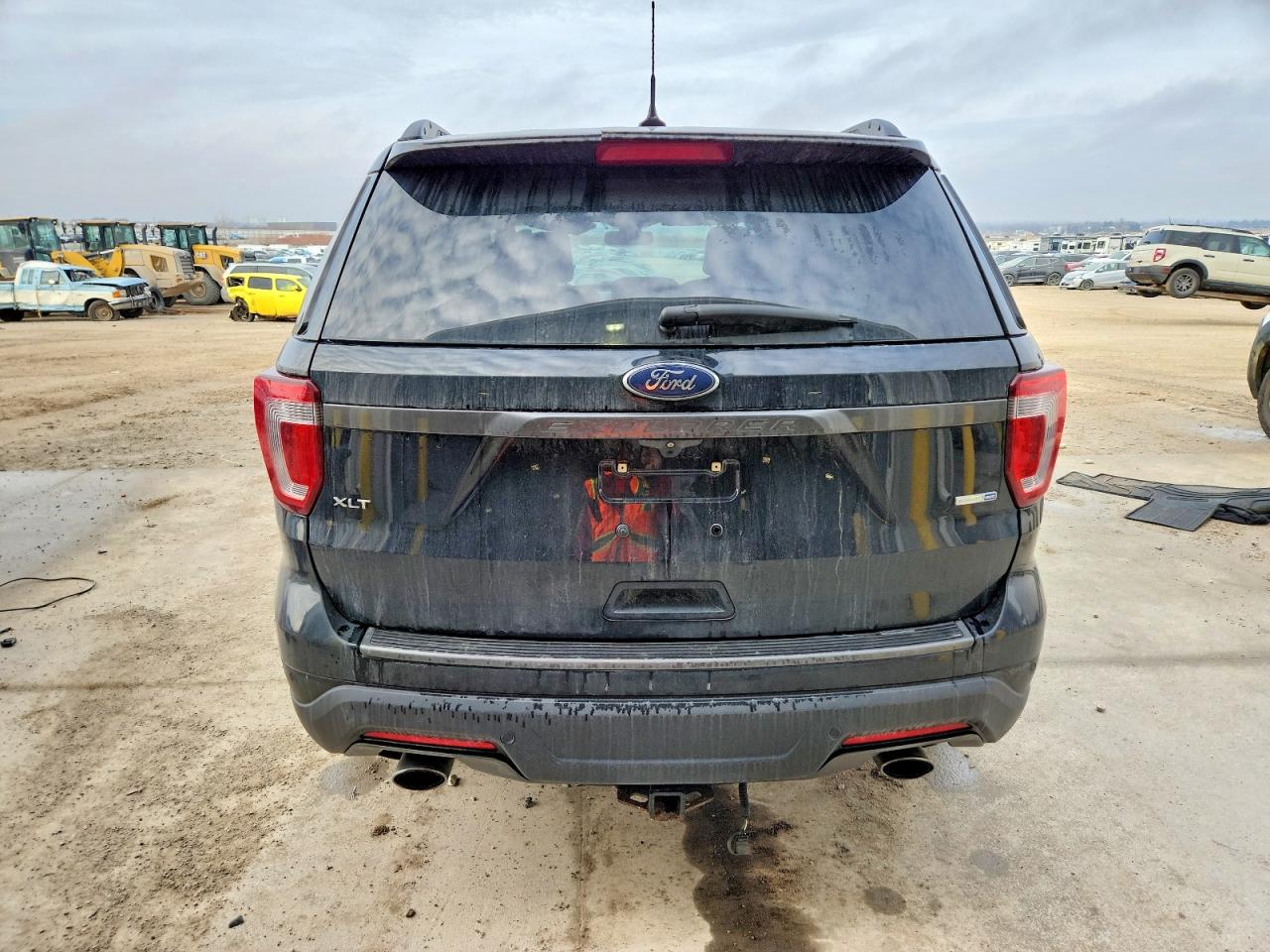 2018 FORD EXPLORER XLT photo 6