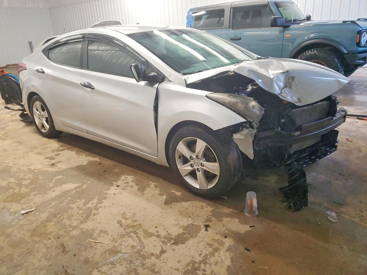 2013 HYUNDAI ELANTRA GLS photo 4
