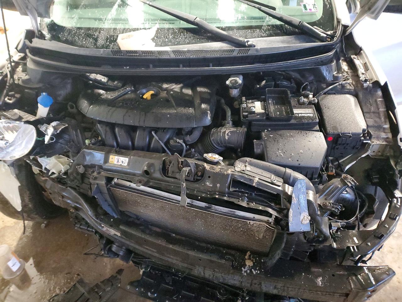 2013 HYUNDAI ELANTRA GLS photo 11