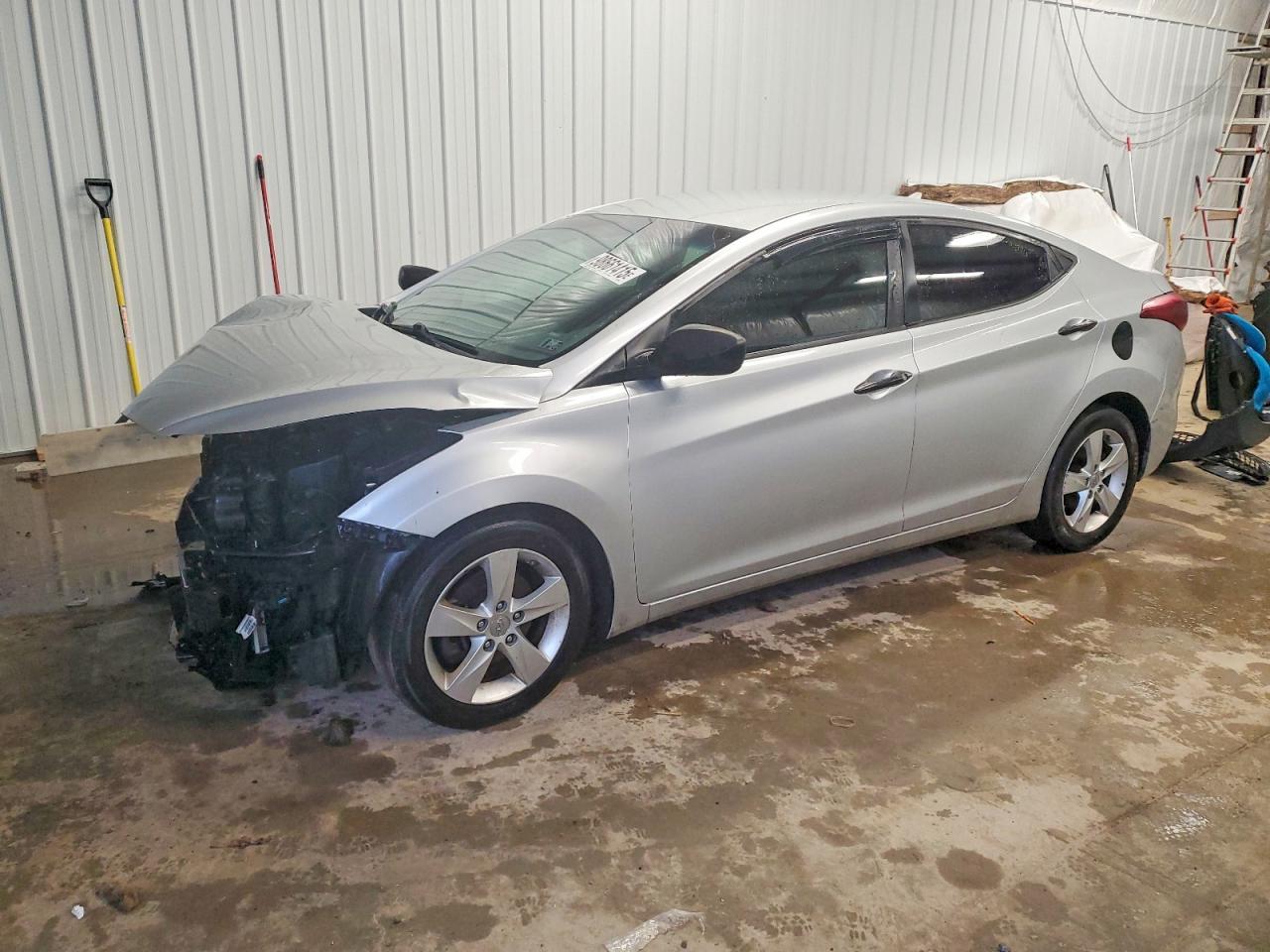 2013 HYUNDAI ELANTRA