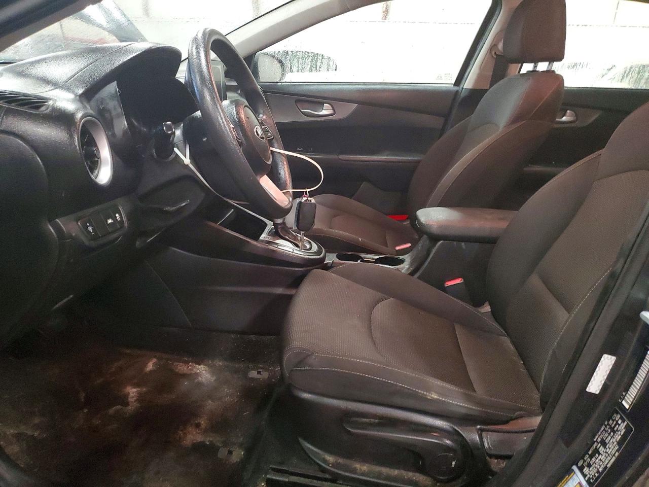 2020 KIA FORTE FE photo 7