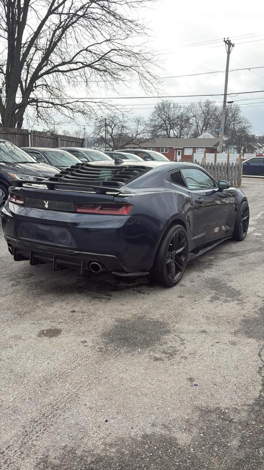 2016 CHEVROLET CAMARO LT photo 4