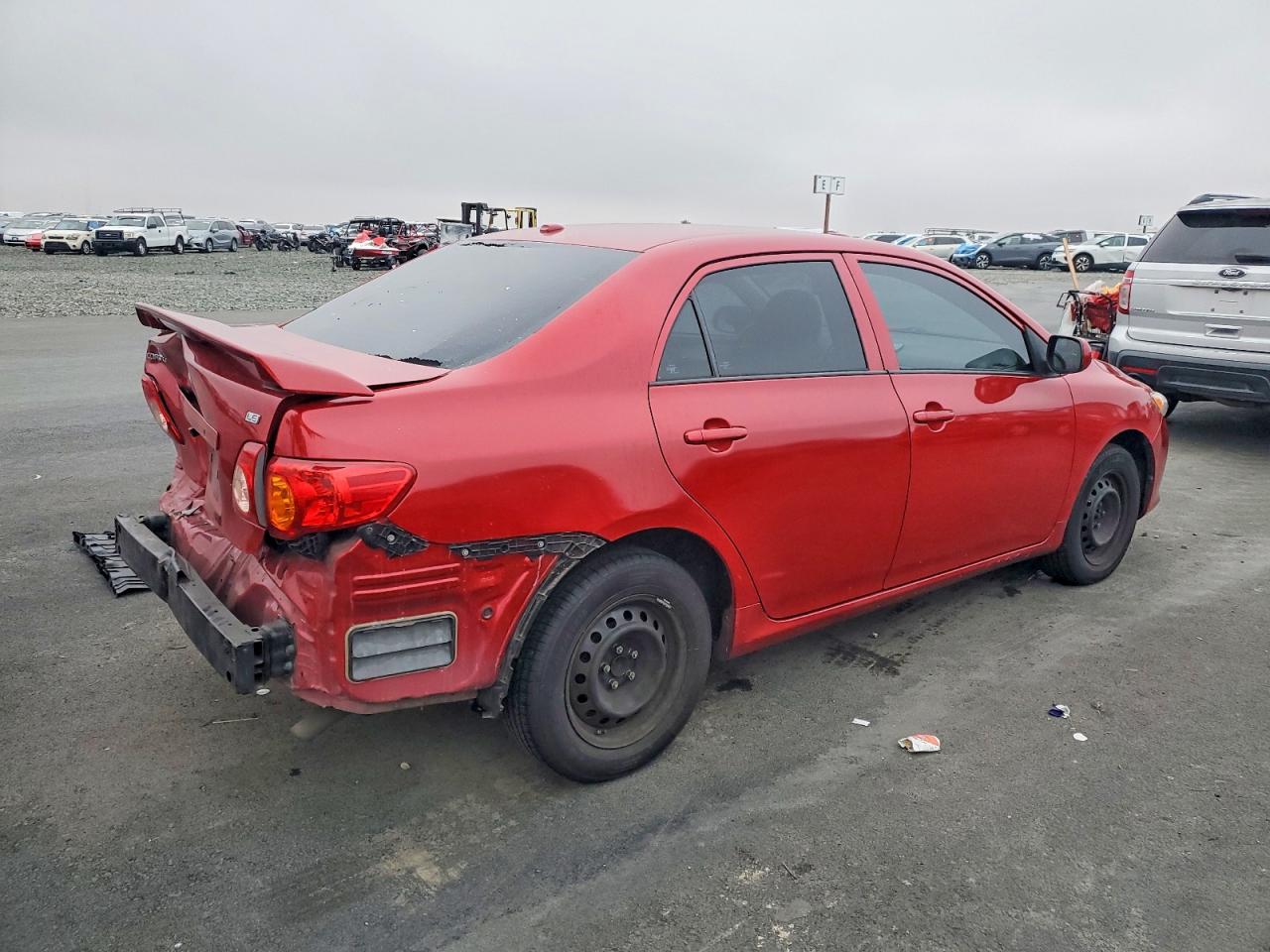 2010 TOYOTA COROLLA BASE photo 3