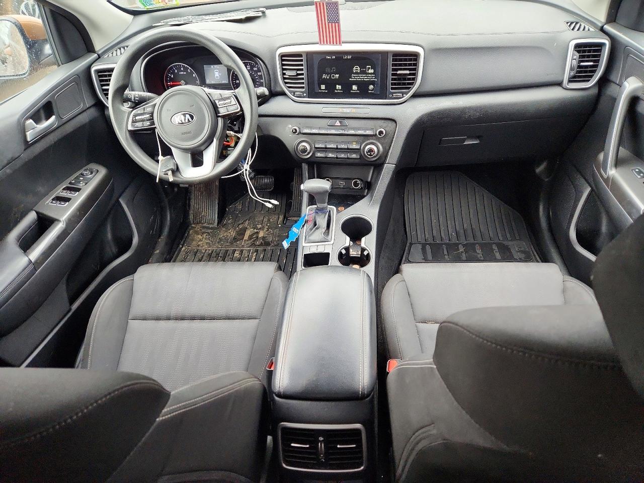2020 KIA SPORTAGE LX photo 8