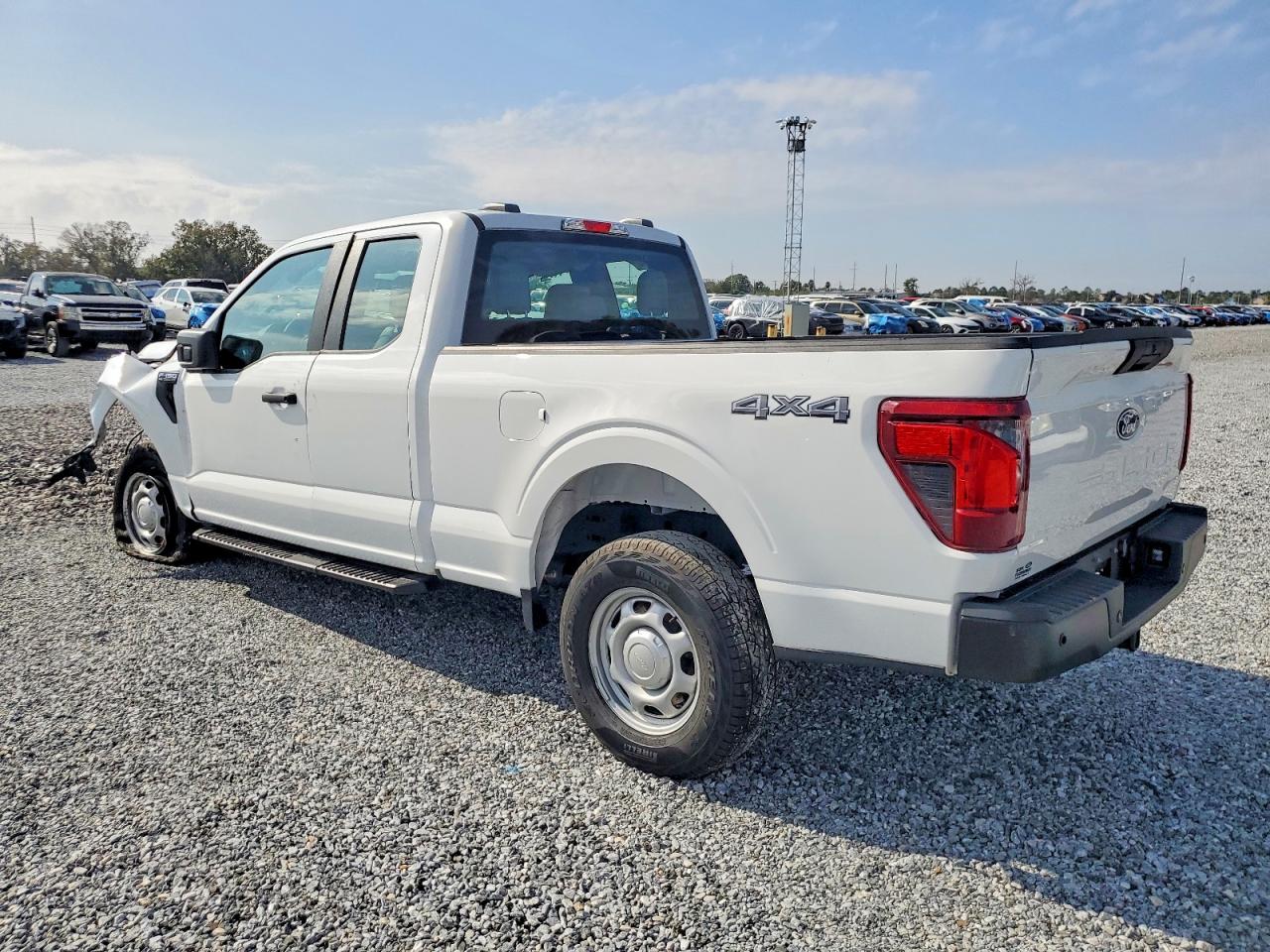 2024 FORD F150 XL photo 2