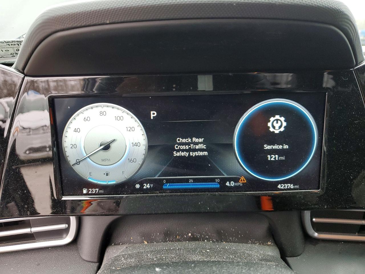 2022 HYUNDAI ELANTRA SEL photo 9