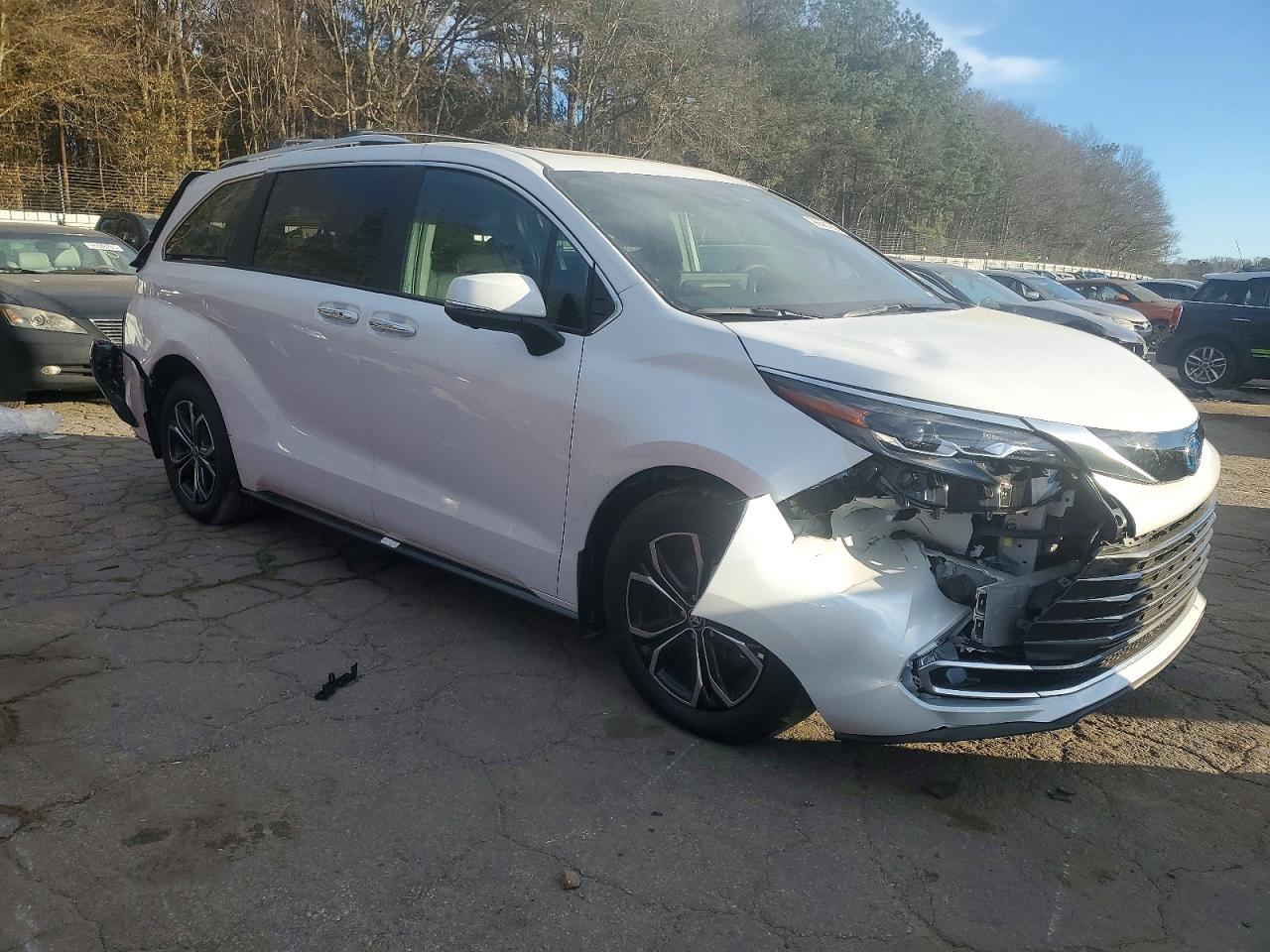 2025 TOYOTA SIENNA LIMITED photo 4