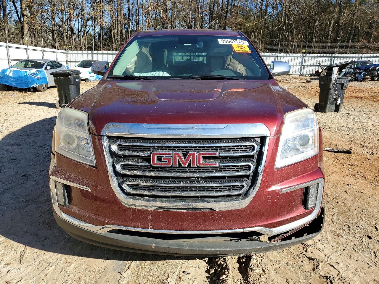 2017 GMC TERRAIN SLT photo 5