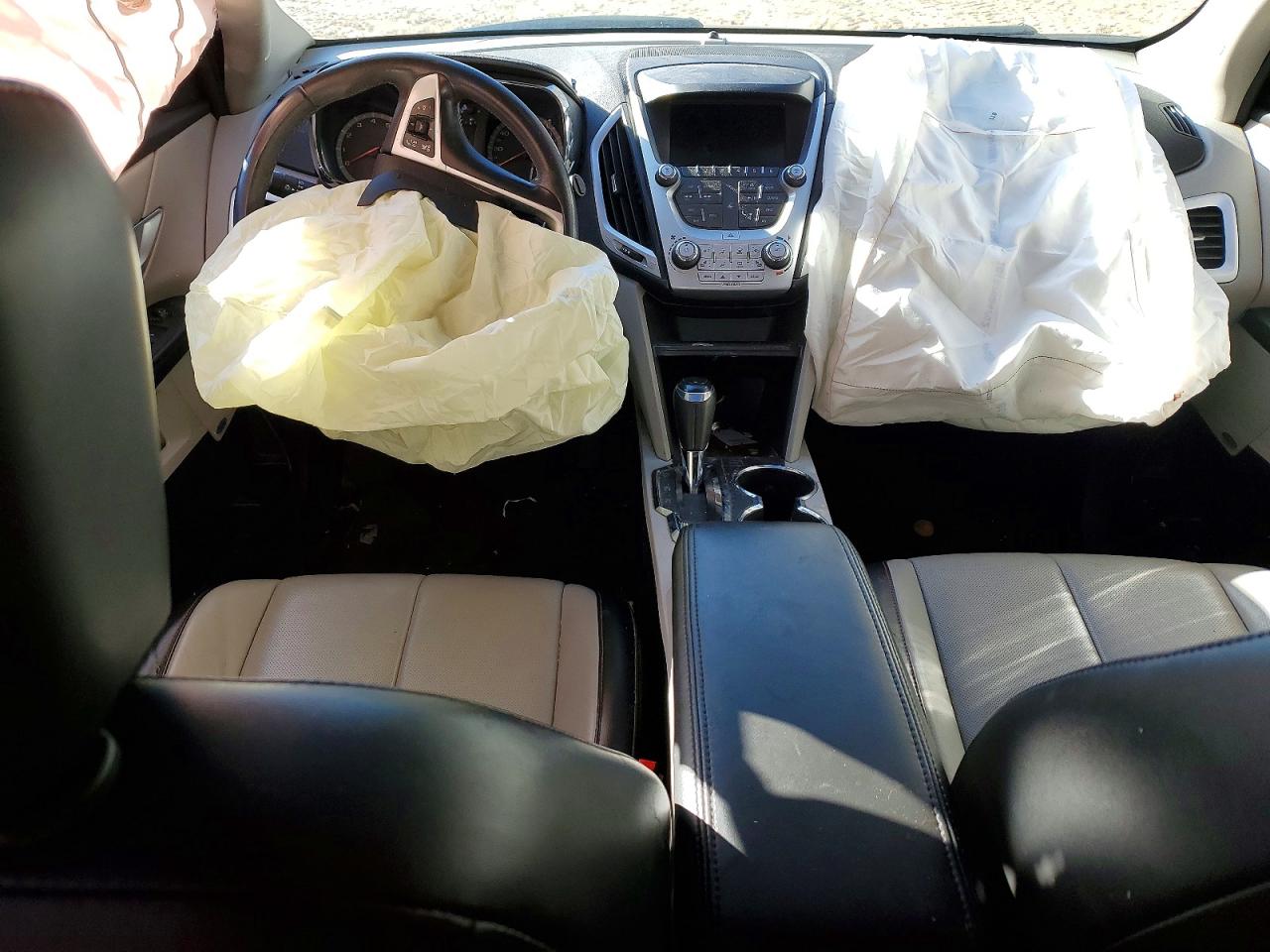 2017 GMC TERRAIN SLT photo 8