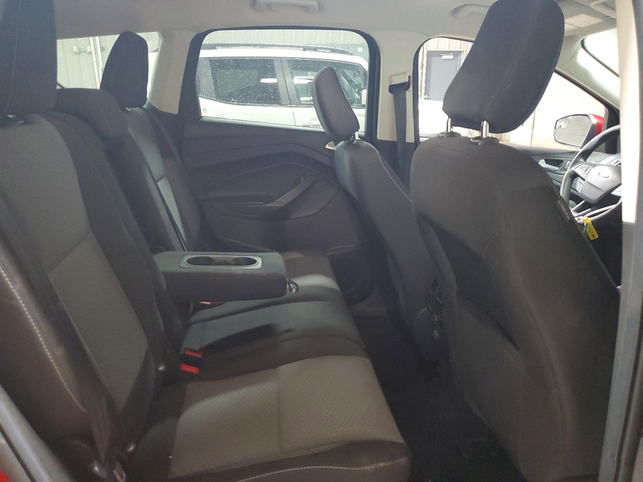 2019 FORD ESCAPE SE photo 19