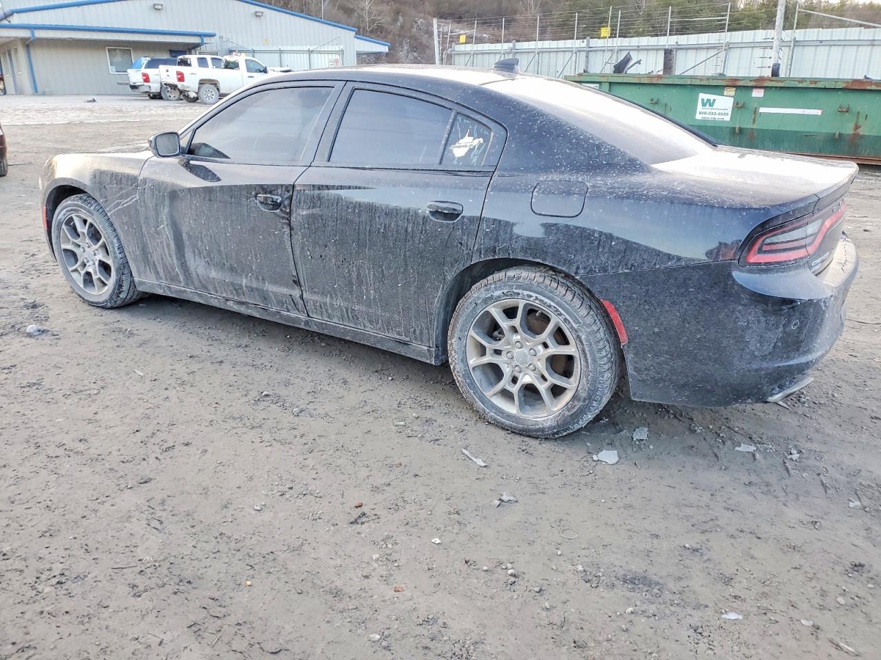 2016 DODGE CHARGER SXT photo 2
