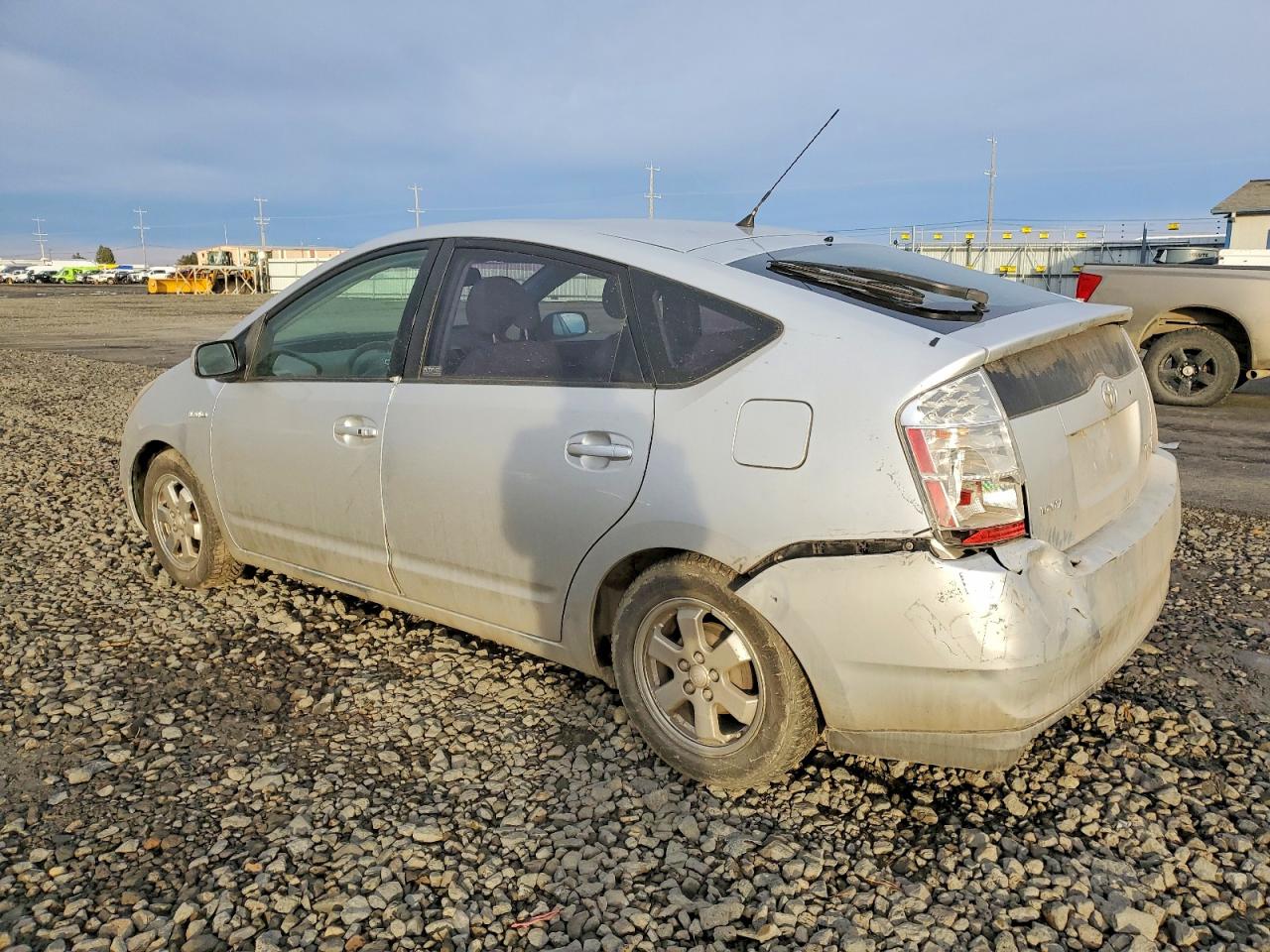 2008 TOYOTA PRIUS photo 2