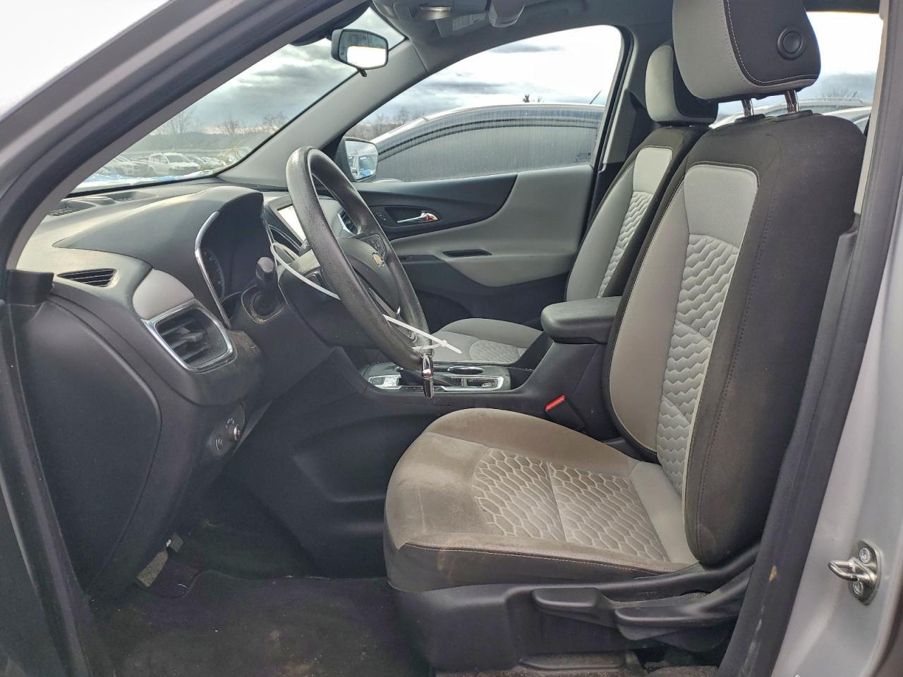 2018 CHEVROLET EQUINOX LS photo 7