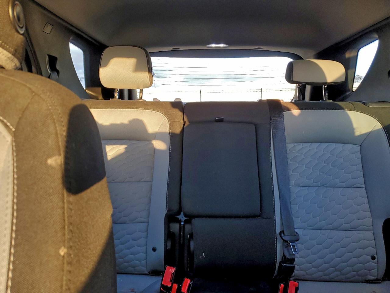 2018 CHEVROLET EQUINOX LS photo 10