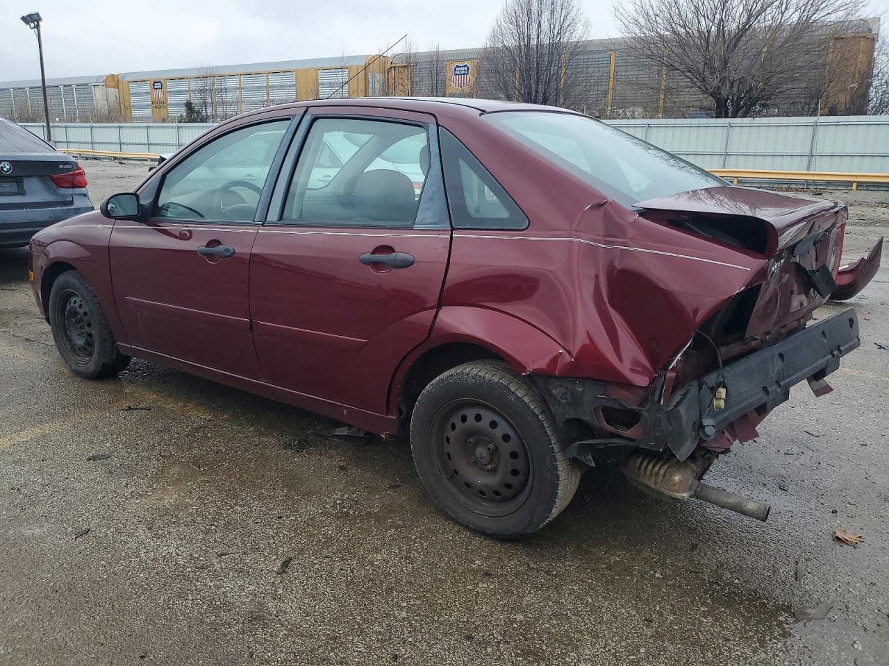 2007 FORD FOCUS ZX4 photo 2