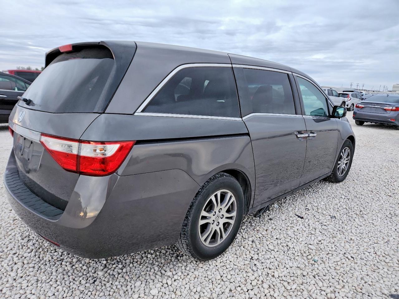 2012 HONDA ODYSSEY EXL photo 3
