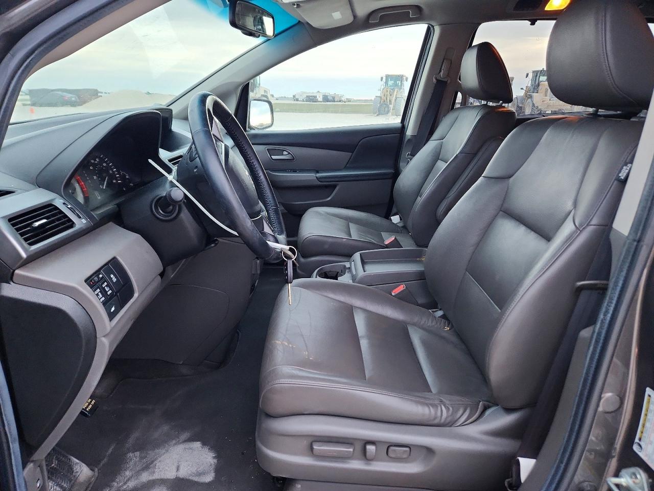 2012 HONDA ODYSSEY EXL photo 7