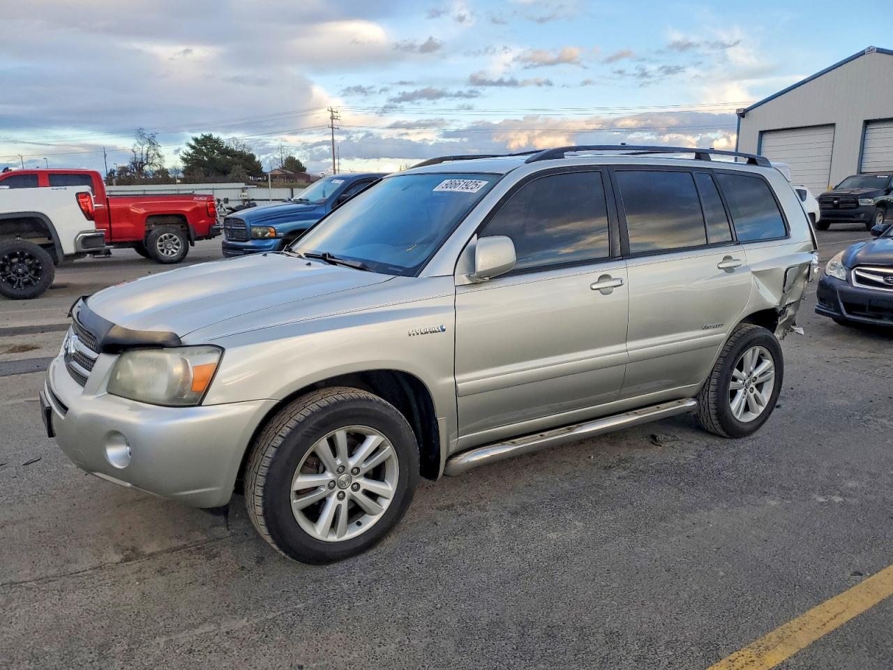 2006 TOYOTA HIGHLANDER