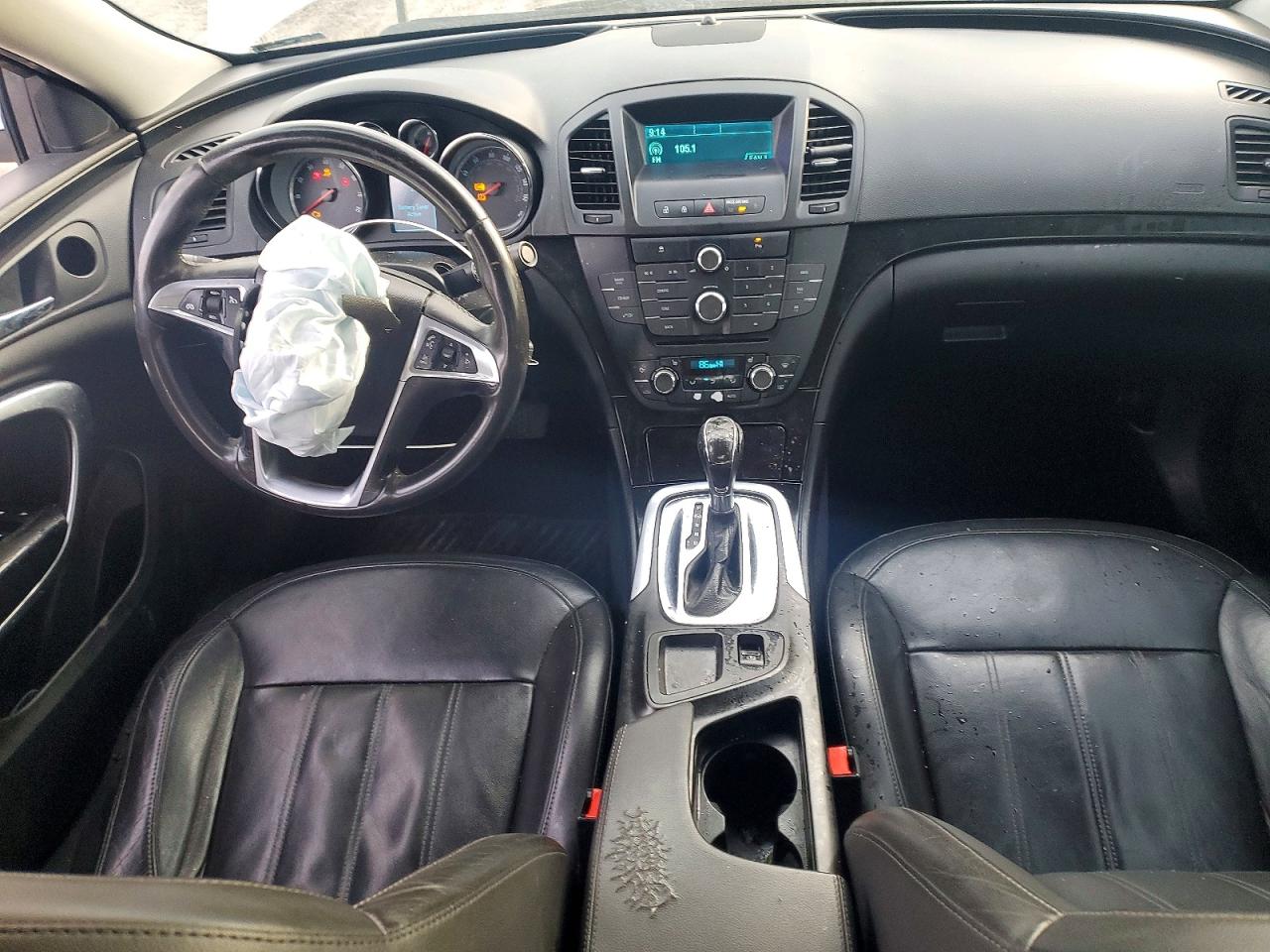2011 BUICK REGAL CXL photo 8