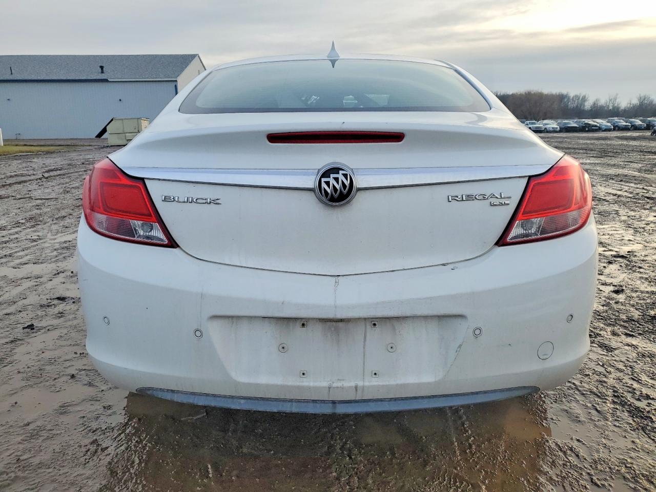 2011 BUICK REGAL CXL photo 6