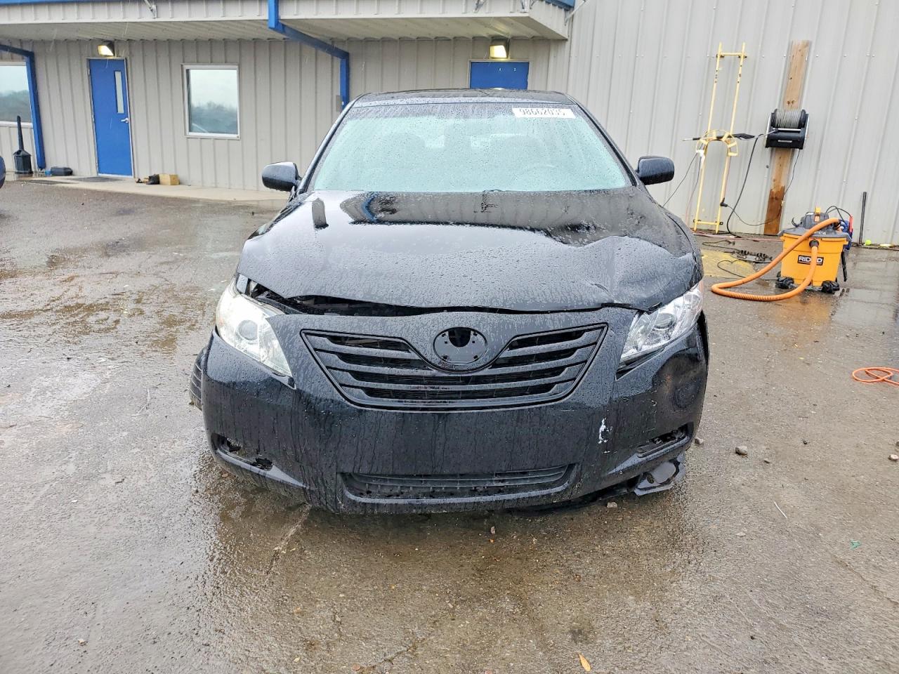 2009 TOYOTA CAMRY LE photo 5