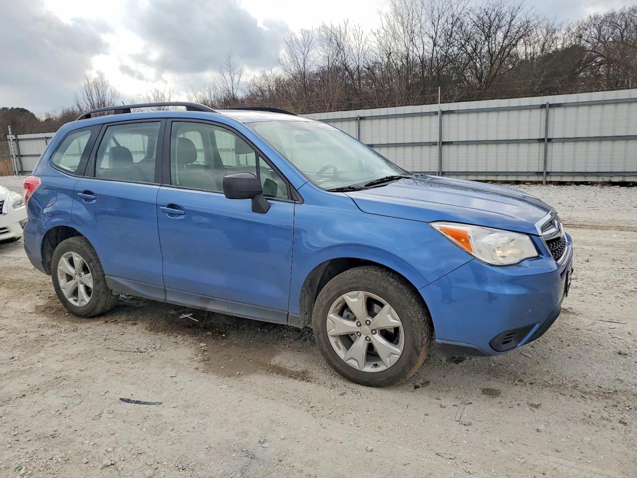 2015 SUBARU FORESTER 2.5I photo 4