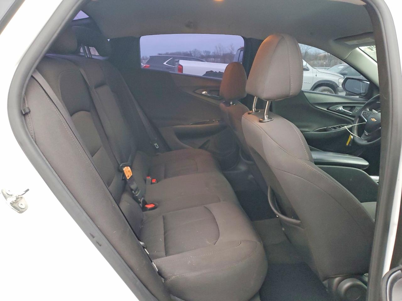 2018 CHEVROLET MALIBU LT photo 10