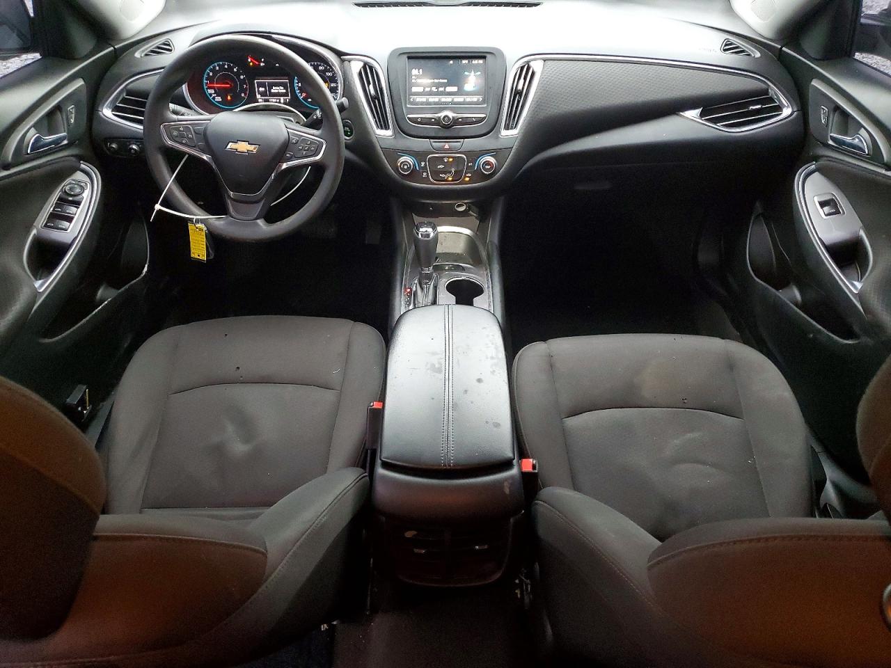 2018 CHEVROLET MALIBU LT photo 8
