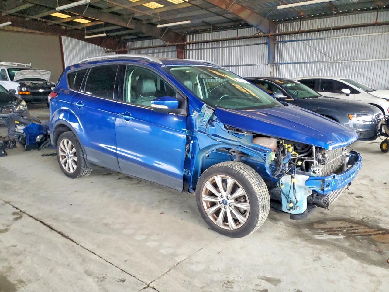 2017 FORD ESCAPE TITANIUM photo 4