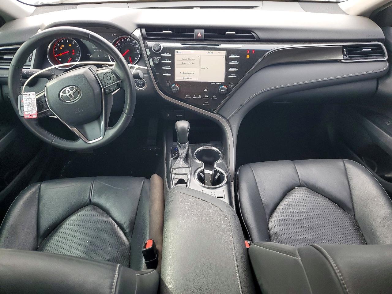 2019 TOYOTA CAMRY XSE photo 8