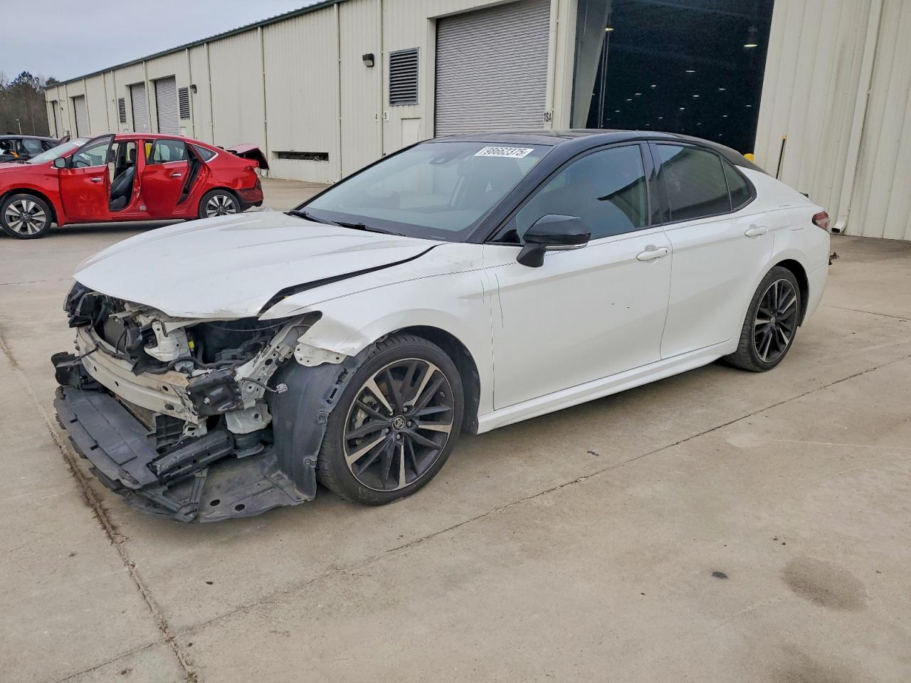 2019 TOYOTA CAMRY