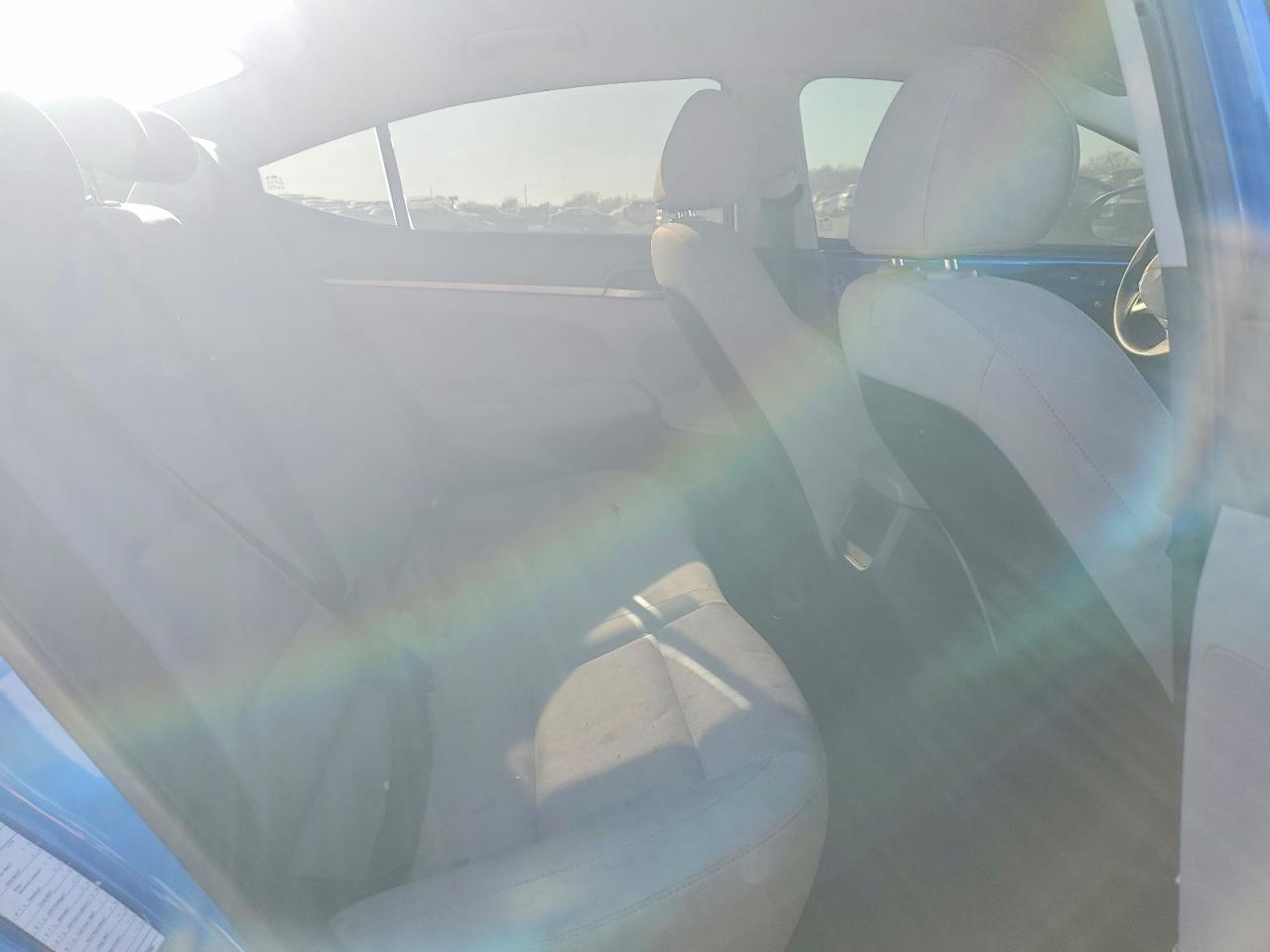 2017 HYUNDAI ELANTRA SE photo 10