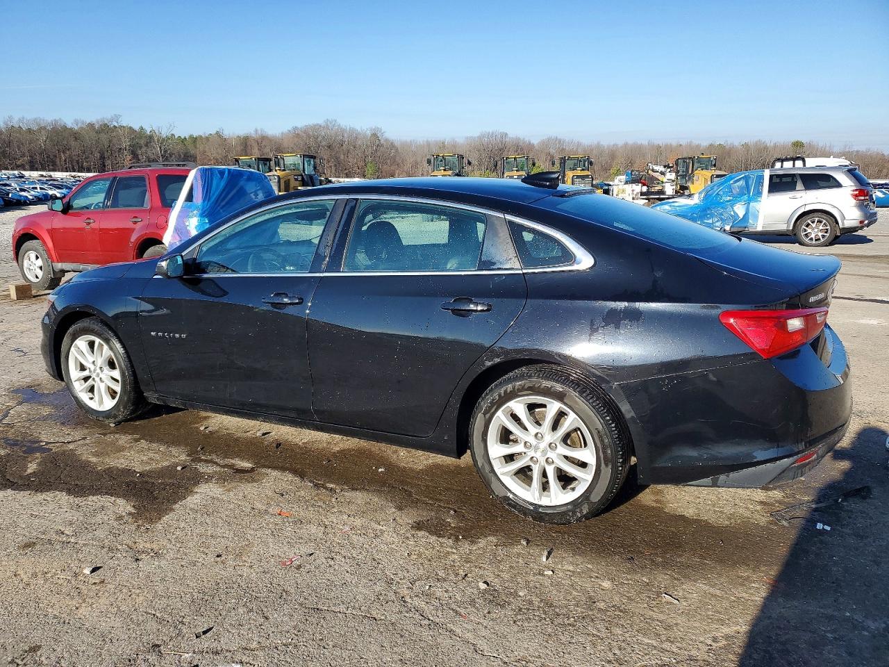 2016 CHEVROLET MALIBU LT photo 2