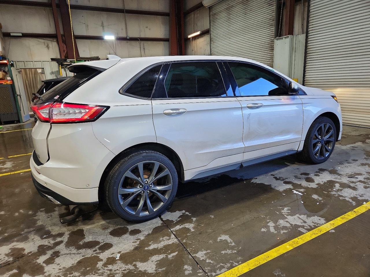 2017 FORD EDGE SPORT photo 3