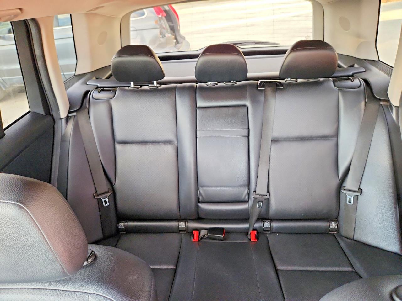 2012 MERCEDES-BENZ GLK 350 photo 10