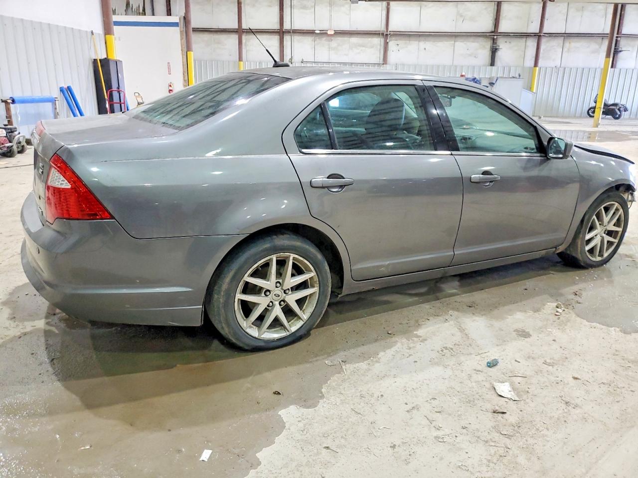 2010 FORD FUSION SEL photo 3