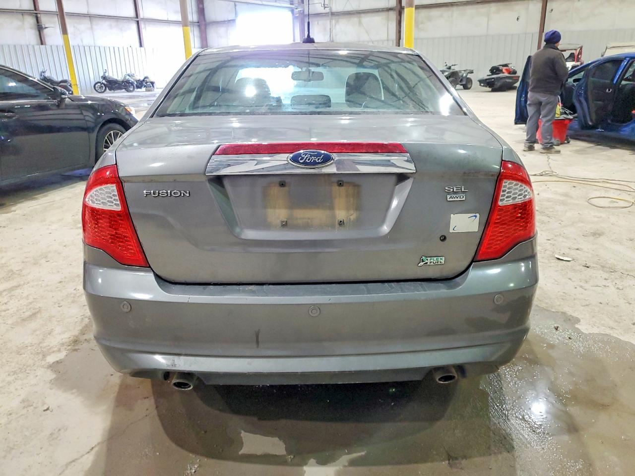 2010 FORD FUSION SEL photo 6