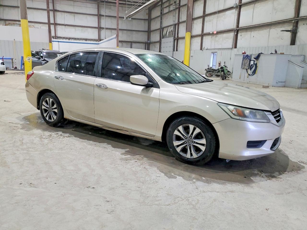 2014 HONDA ACCORD LX photo 4