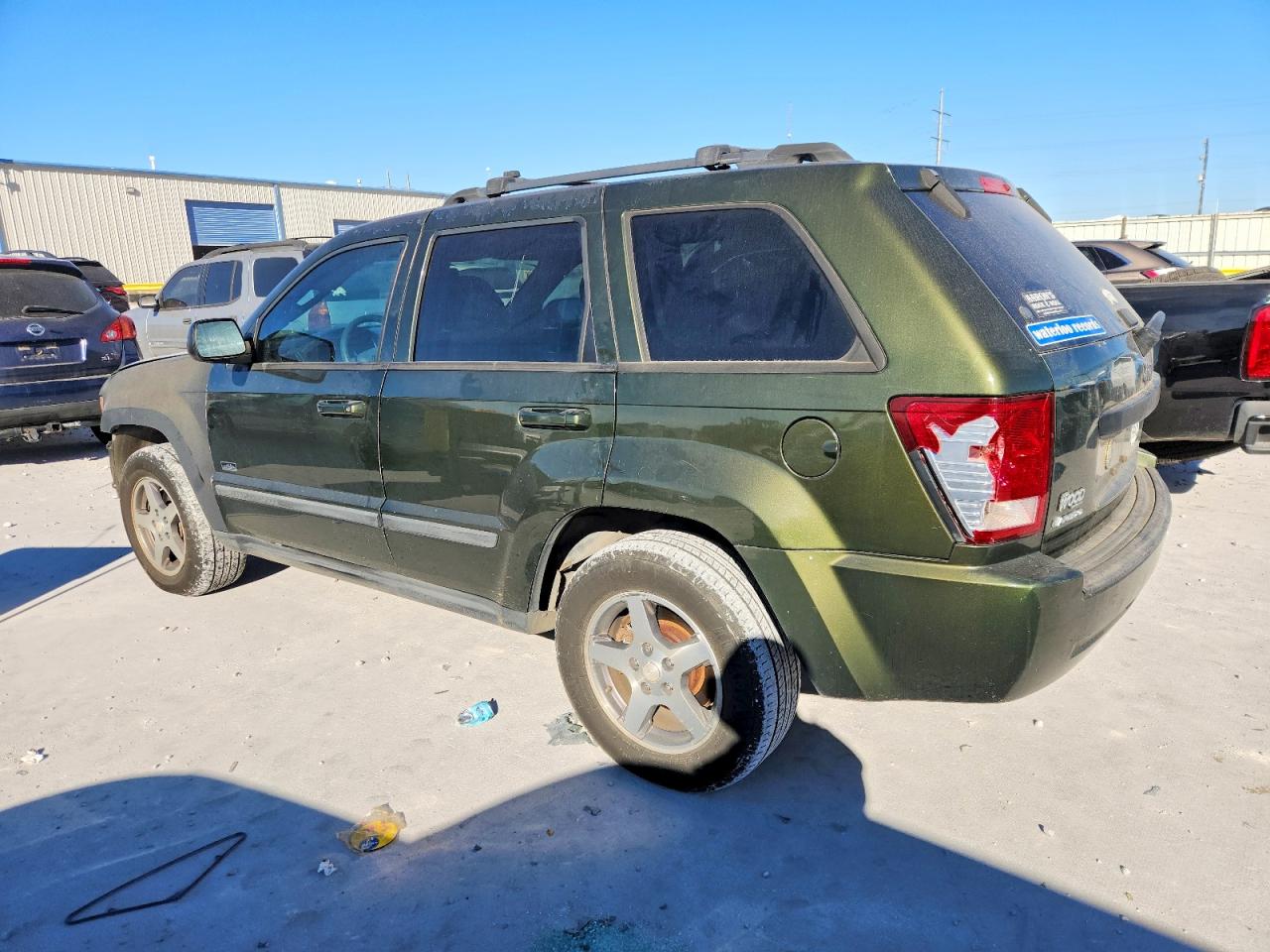 2007 JEEP GRAND CHEROKEE LAREDO photo 2