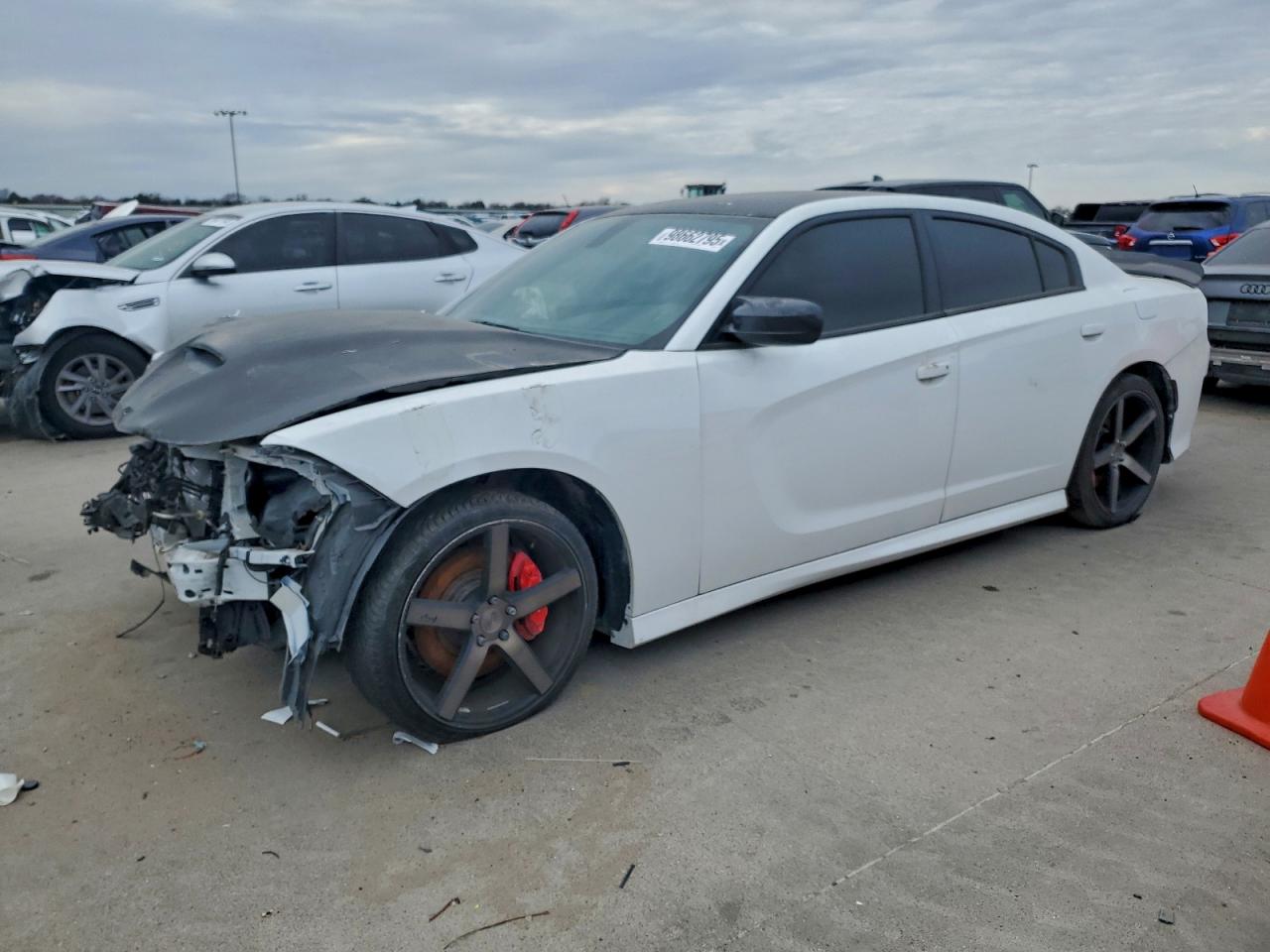 2016 DODGE CHARGER