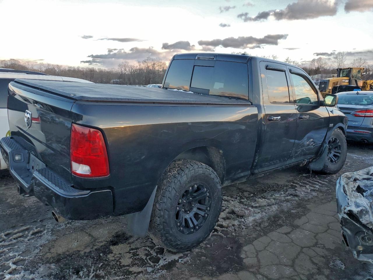 2011 DODGE RAM 1500 photo 3