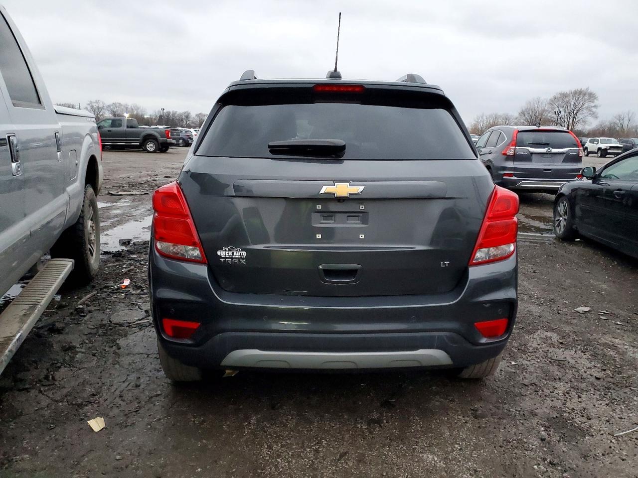 2018 CHEVROLET TRAX 1LT photo 6