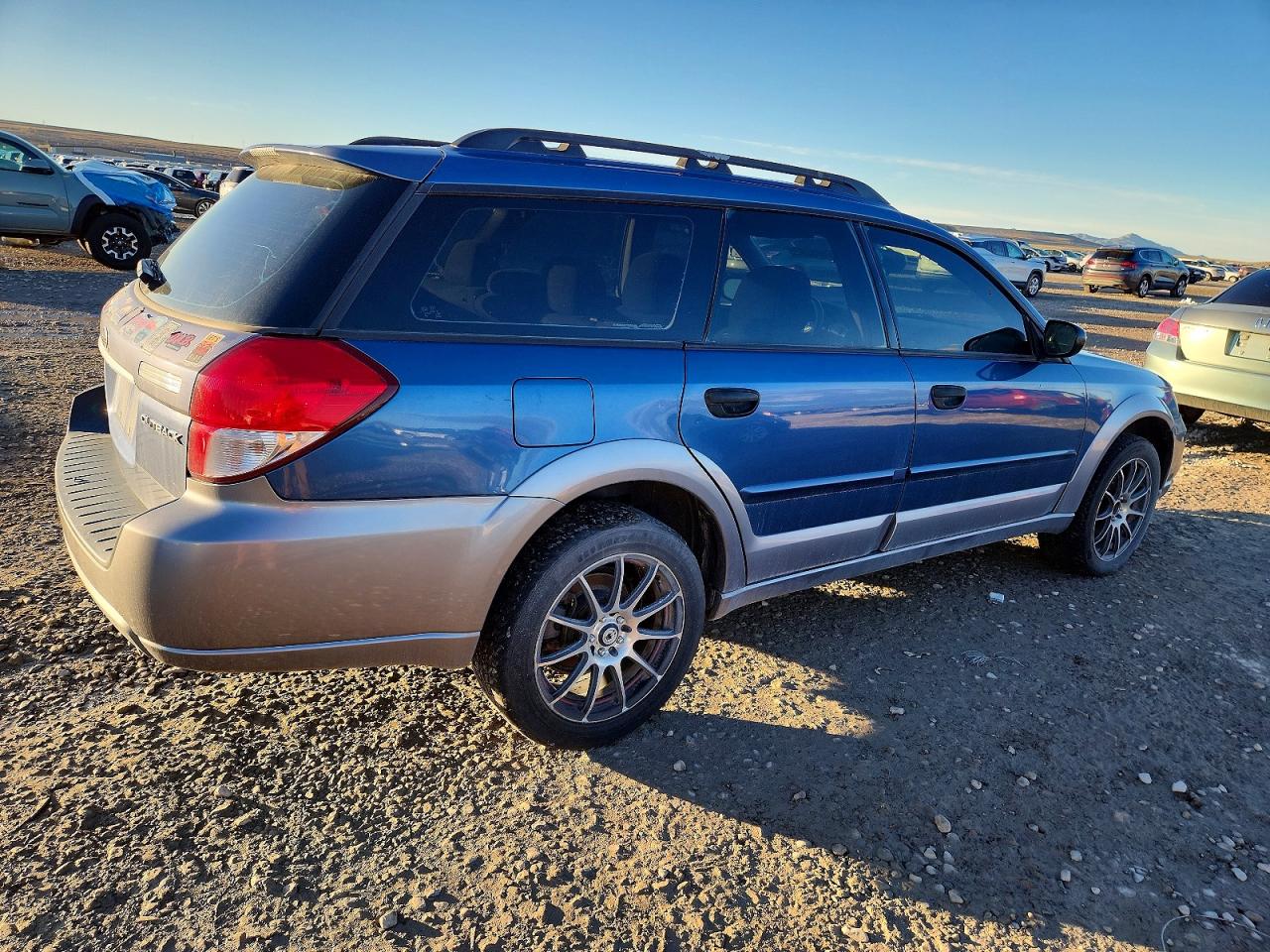 2008 SUBARU OUTBACK photo 7