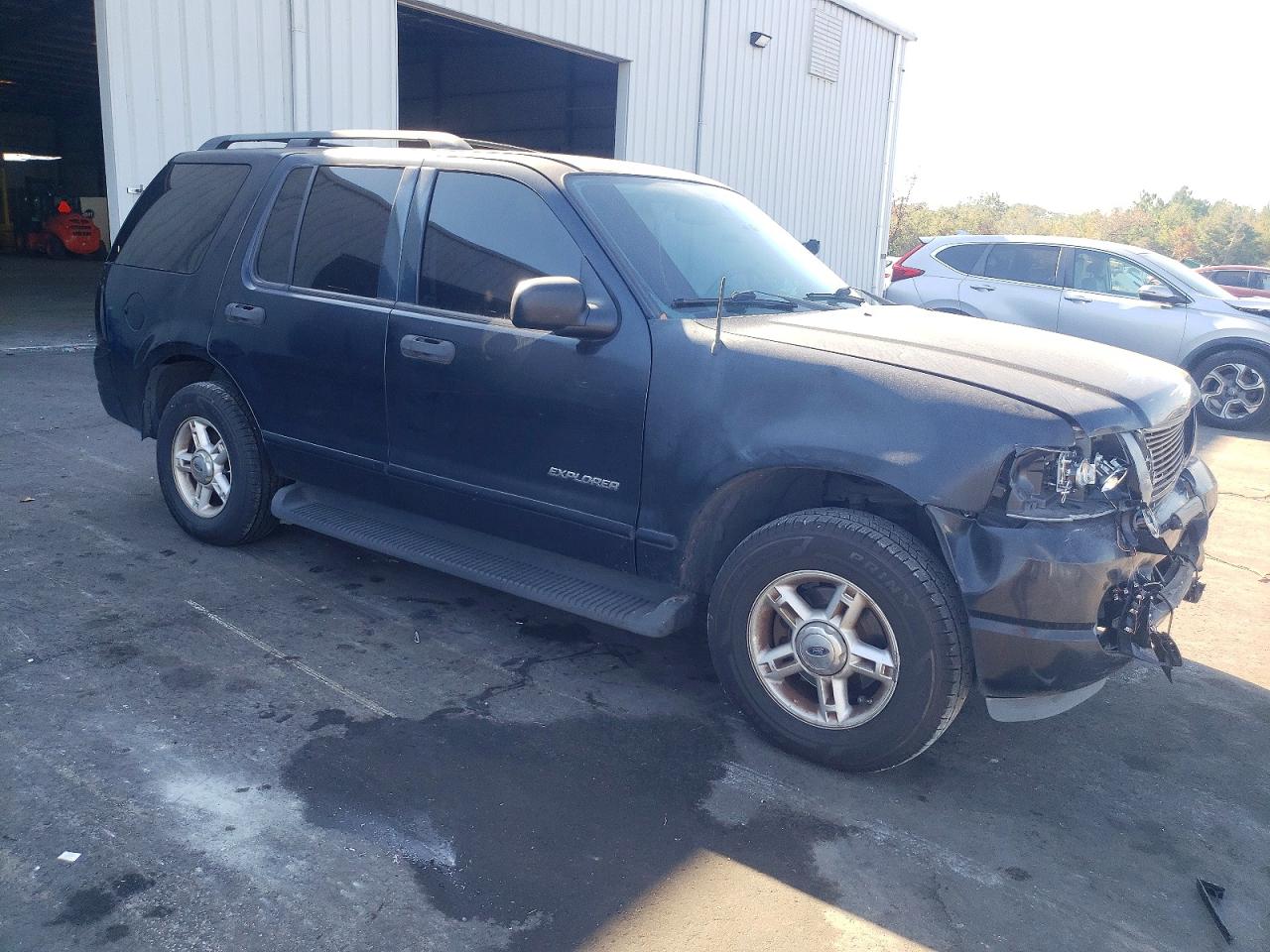 2004 FORD EXPLORER XLT photo 4